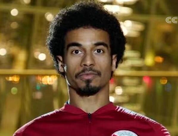 亚足联年度最佳 卡塔尔国脚阿费夫亚洲足球先生.jpg
